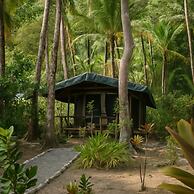 La Leona Eco Lodge