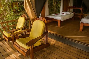 La Leona Eco Lodge