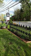 Farmhouse Inn B&B