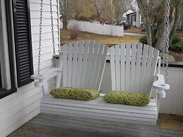 Farmhouse Inn B&B