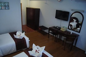 Summer Palace Hotel