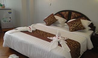 Summer Palace Hotel