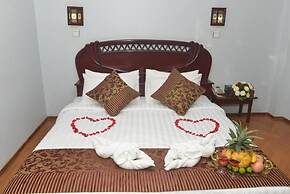 Summer Palace Hotel