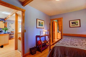 Moss Mountain Inn