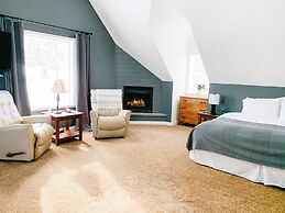 The Inn at the Ninth Hole B&B