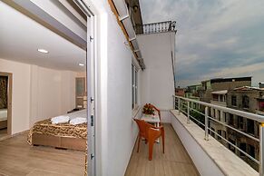 Raimond Hotel