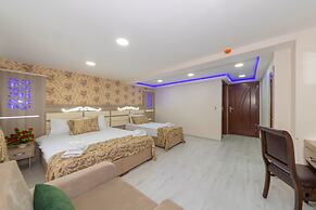 Raimond Hotel