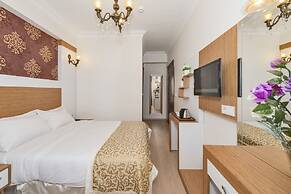 Raimond Hotel