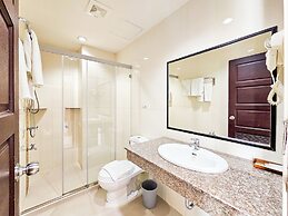 Phavina Hotel & Grand Boutique Rayong