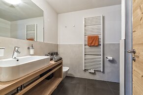 Hotel Mirabel