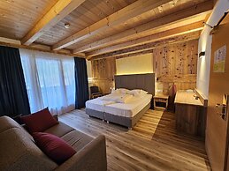 Hotel Mirabel