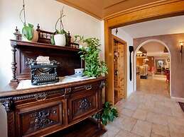 Hotel Mirabel
