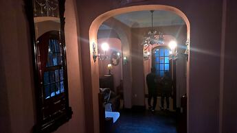 Crazy House