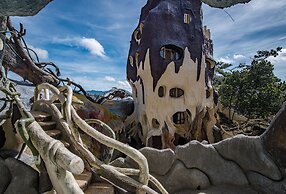 Crazy House
