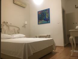 Sade Butik Otel