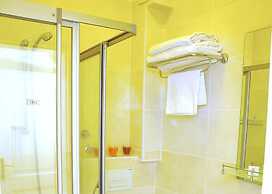 Dualis Hotel