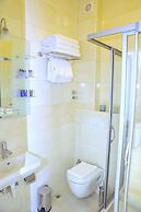 Dualis Hotel