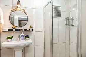 Dualis Hotel
