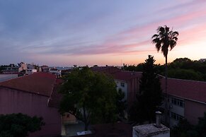 Dualis Hotel