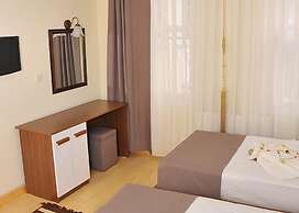 Dualis Hotel