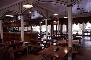 The Royal Hotel