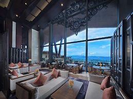 Hilton Dali Resort & Spa
