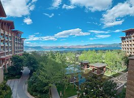 Hilton Dali Resort & Spa