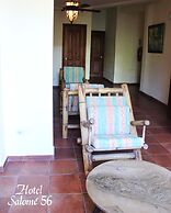 Hotel Salome 56