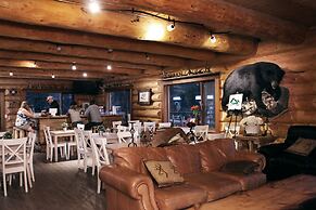 Rock Lake Lodge