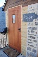 HILLS FARM STAYS