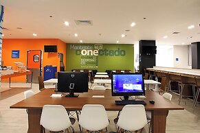 One Ciudad de México Periférico Sur