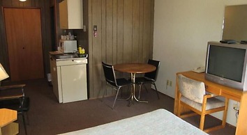 Willow Inn Motel