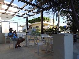 Alexandra Hotel
