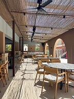 Dracos Hotel