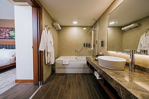 DoubleTree by Hilton Trabzon