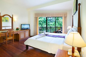 Khaolak Bay Front Resort