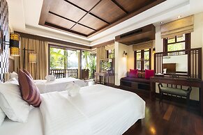 Khaolak Bay Front Resort
