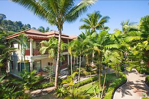 Khaolak Bay Front Resort