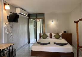 Srichada Hotel Khaolak