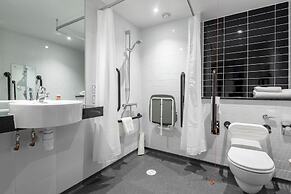 Holiday Inn Express Middlesbrough - Centre Square by IHG