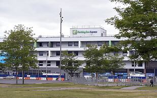 Holiday Inn Express Middlesbrough - Centre Square by IHG
