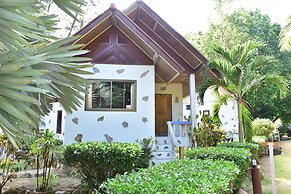 Haad Khuad Resort