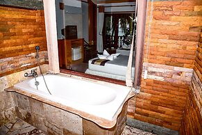 Haad Khuad Resort
