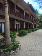 Haad Khuad Resort