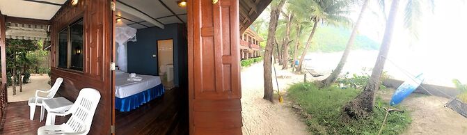 Haad Khuad Resort