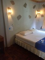 Haad Khuad Resort