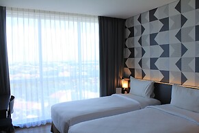 Luminor Hotel Jemursari by WH