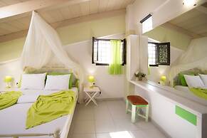 AC Homes Christos