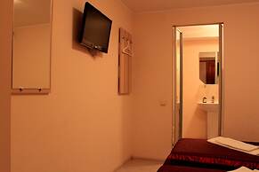 Zenith Hotel