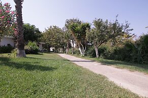 Ampavris Family Apartments